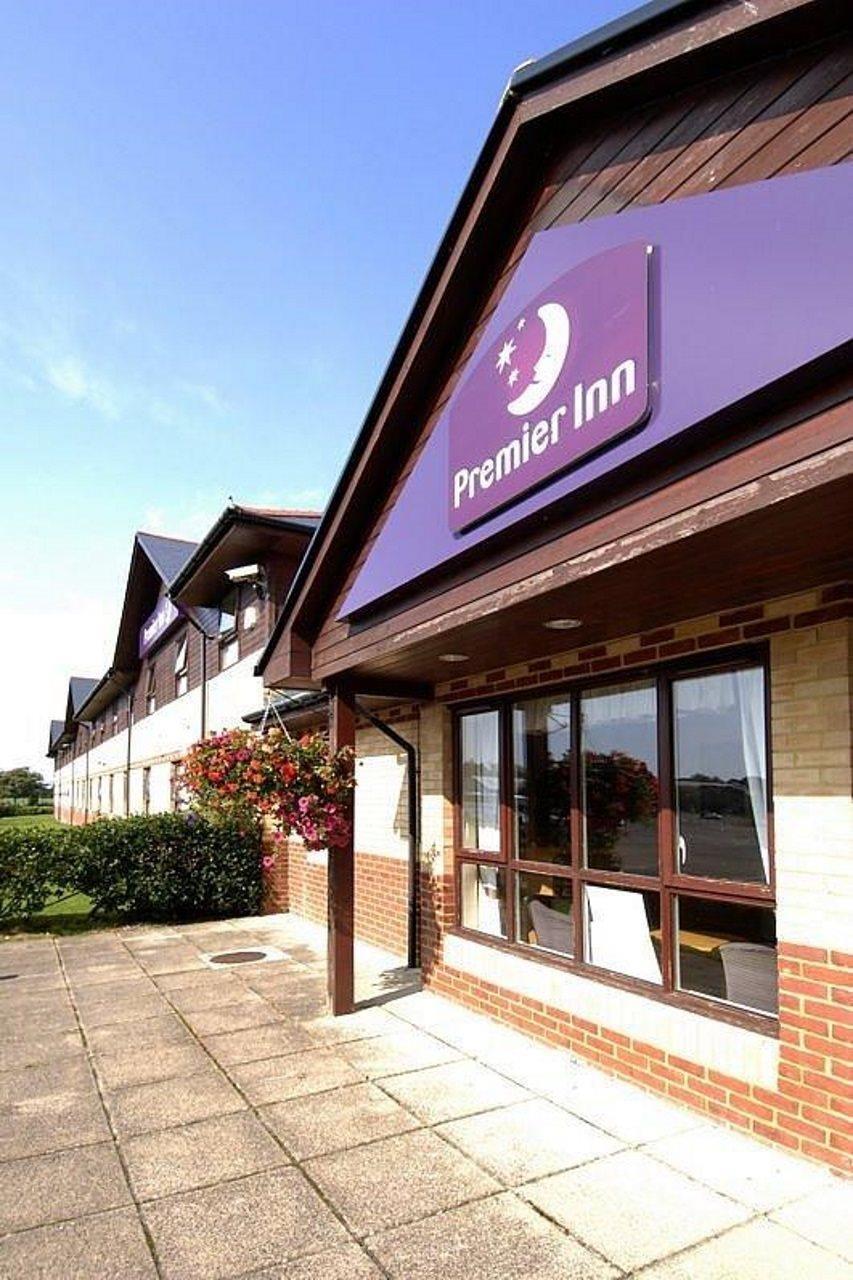 Premier Inn Premier Inn Weymouth Seafront Экстерьер фото