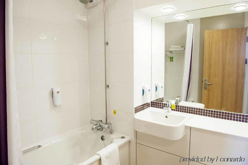Premier Inn Premier Inn Weymouth Seafront Экстерьер фото